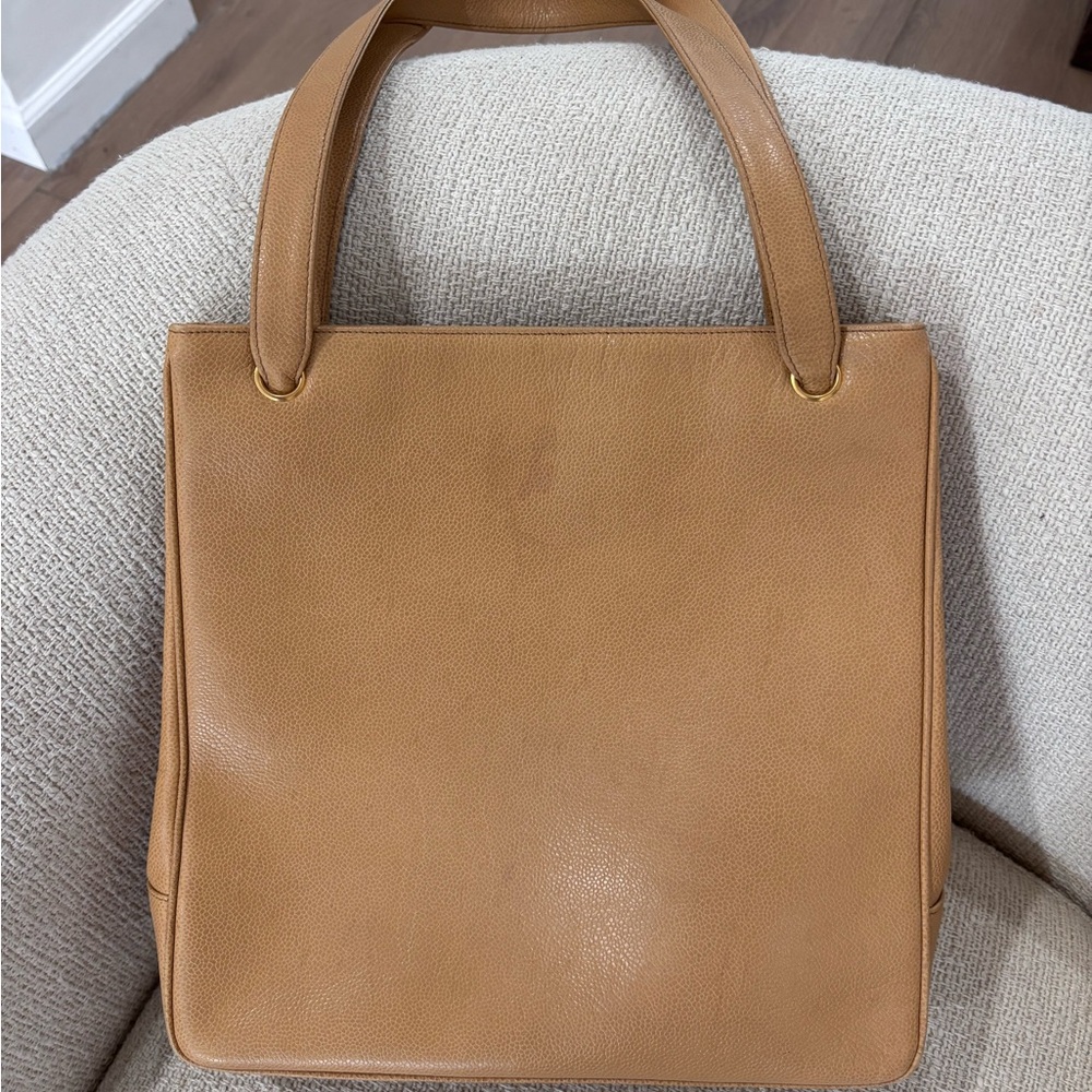 Authentic CHANEL brown caviar leather coco mark tote - Picture 2 of 15